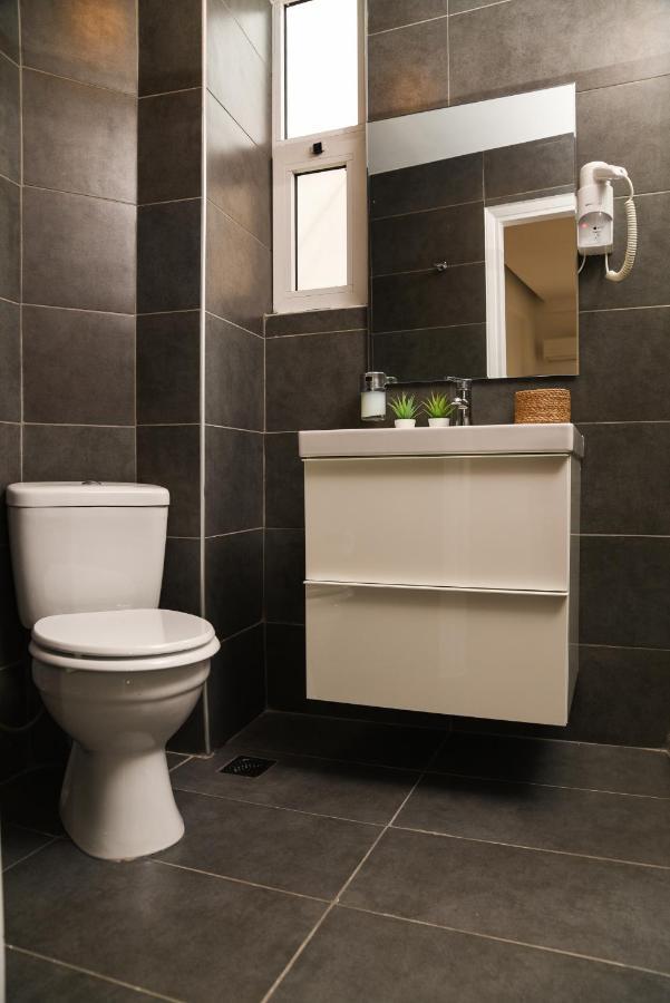 Hotel_tier * Atenas