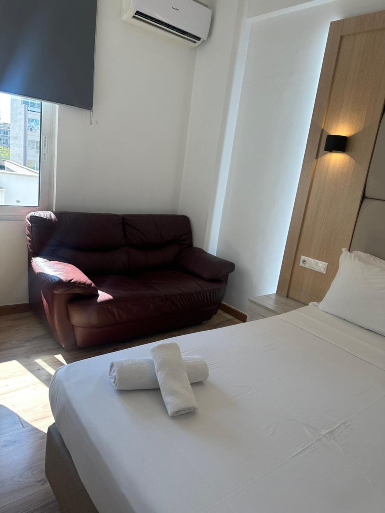 Hotel_tier 酒店 *