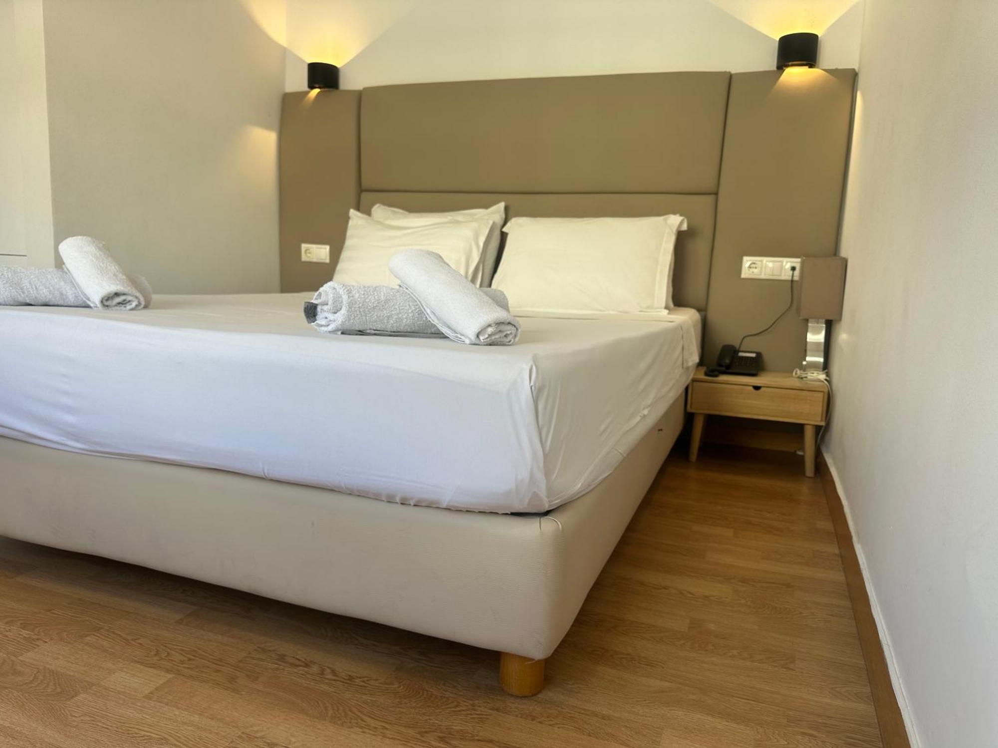 Hotel Hotel_tier *